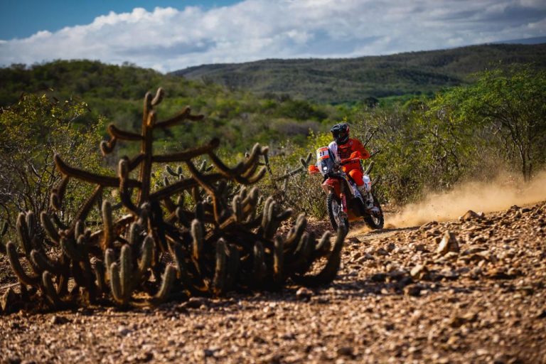 Sertões 2023: Mason Klein lidera geral das motos após vencer quatro etapas consecutivas