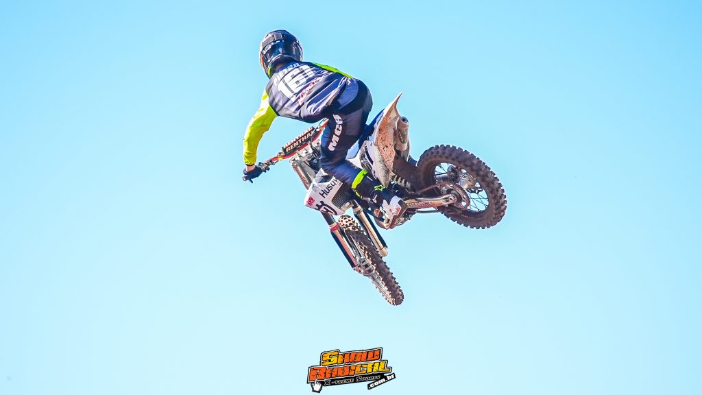 Treinos e provas de alto n&iacute;vel marcam o s&aacute;bado na 7&ordf; etapa do Campeonato Ga&uacute;cho de Motocross, em Tapejara/RS