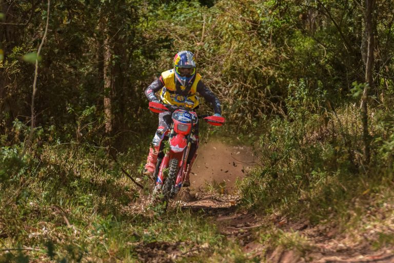 Honda Racing lidera Elite e mais três categorias no Enduro da Independência 2023