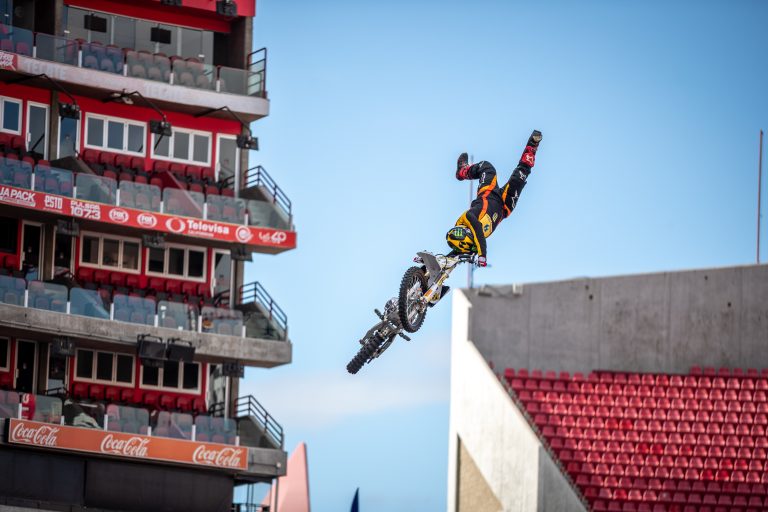 Líder no circuito e 4º lugar no Xpilots, Fred Kyrillos é presença confirmada no Arena Freestyle