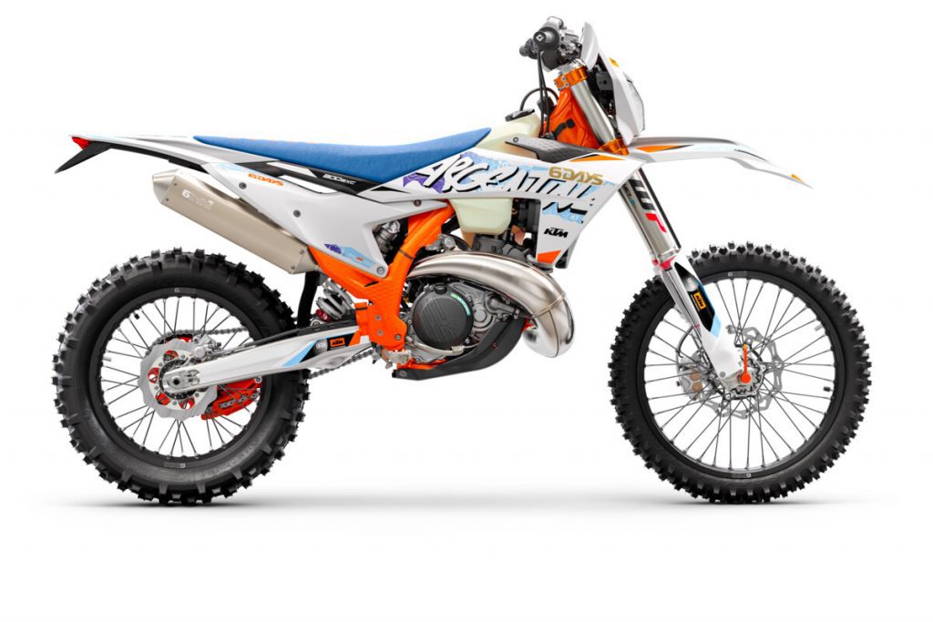 KTM anuncia a nacionaliza&ccedil;&atilde;o de mais dois modelos e linha de Enduro 2024 completamente renovada