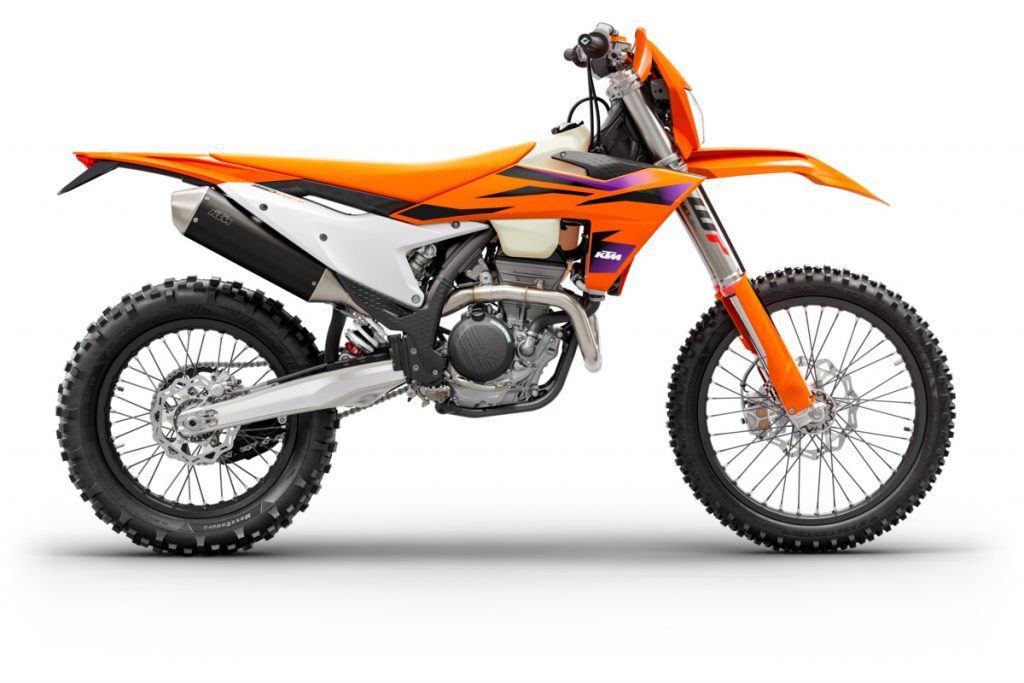 KTM anuncia a nacionaliza&ccedil;&atilde;o de mais dois modelos e linha de Enduro 2024 completamente renovada