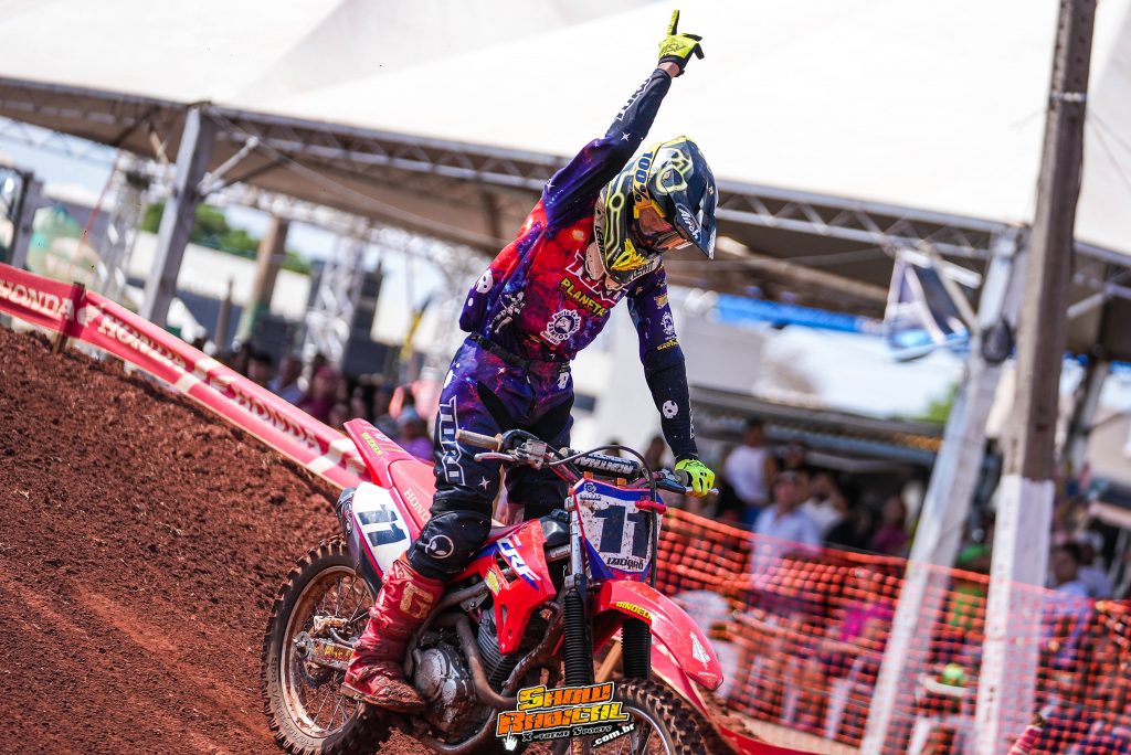 13&ordm; Motocross de Carneirinho/MG tem fim de semana quente e disputas acirradas! Confira os resultados