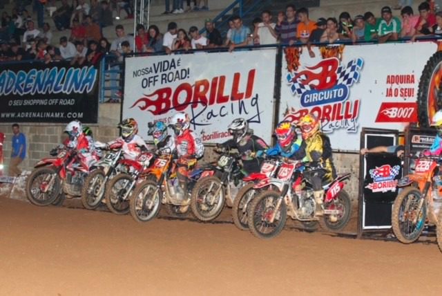 Brasileiro de ARENA VELOCROSS est&aacute; de volta, com a cobertura oficial Show Radical