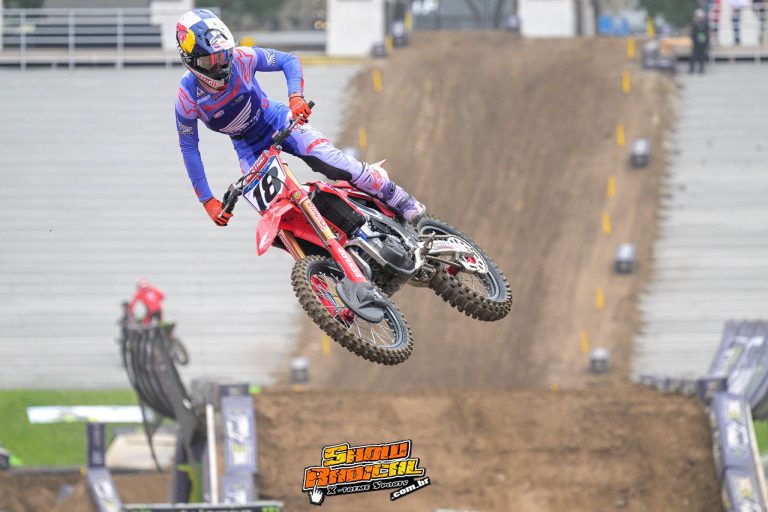 Como assistir a final do SuperMotocross em Los Angeles CA | #ShowRadical