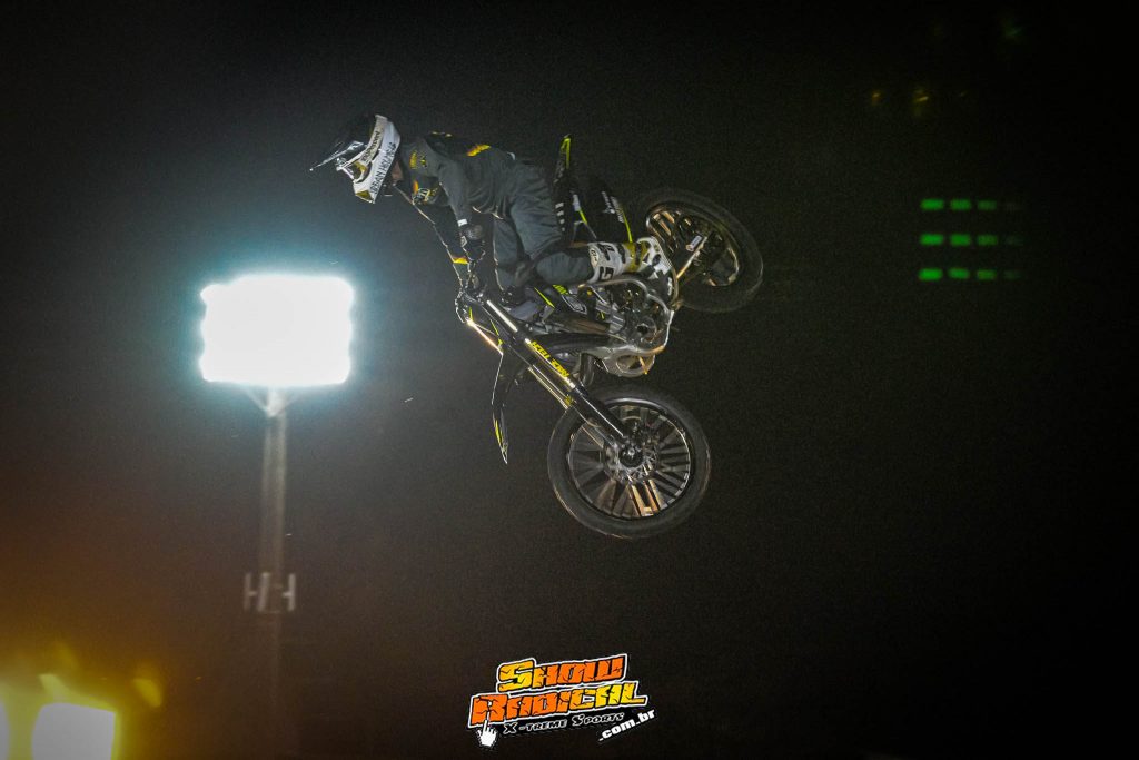 Fred Kyrillos fatura etapa de Ilhabela e amplia lideran&ccedil;a do Arena Freestyle Show 2023