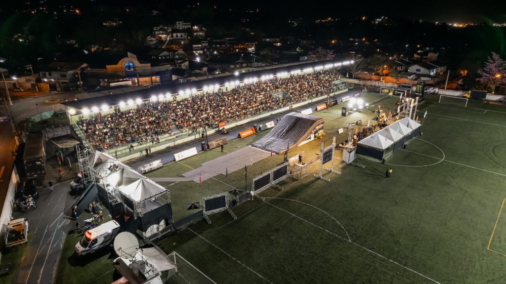 Fred Kyrillos conquista vit&oacute;ria na segunda etapa do Arena Freestyle em Ilhabela e amplia vantagem na lideran&ccedil;a do campeonato