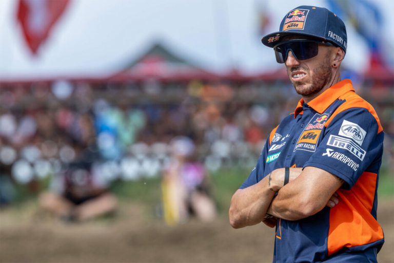 Após despedida da KTM, Cairoli assina com a Ducati onde vai liderar projeto de entrada da marca no motocross