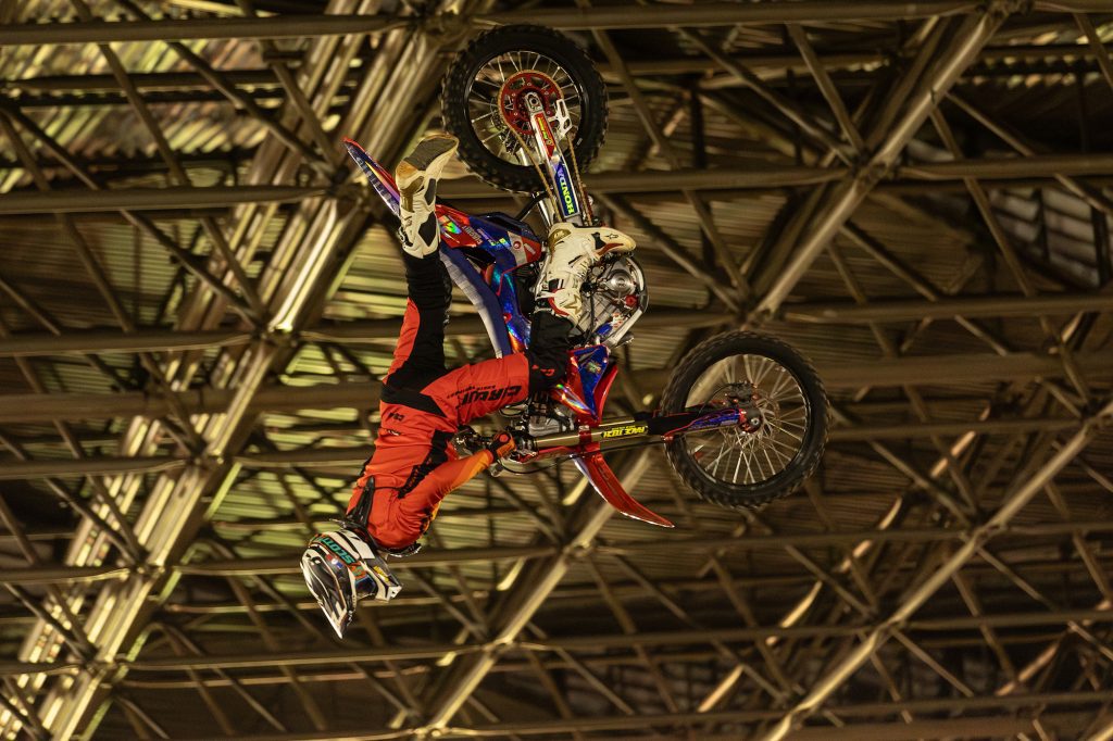Falta um m&ecirc;s para o Rio Freestyle Motocross 2023