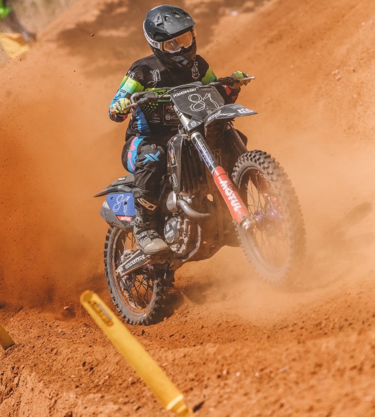 Gabriel Cirino supera calor intenso e sobe ao pódio no Goiano de Motocross