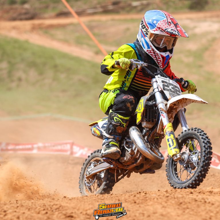 BRMX: Em sua primeira temporada completa na competição, Henrique Spinassé finaliza no Top 5 da 50cc