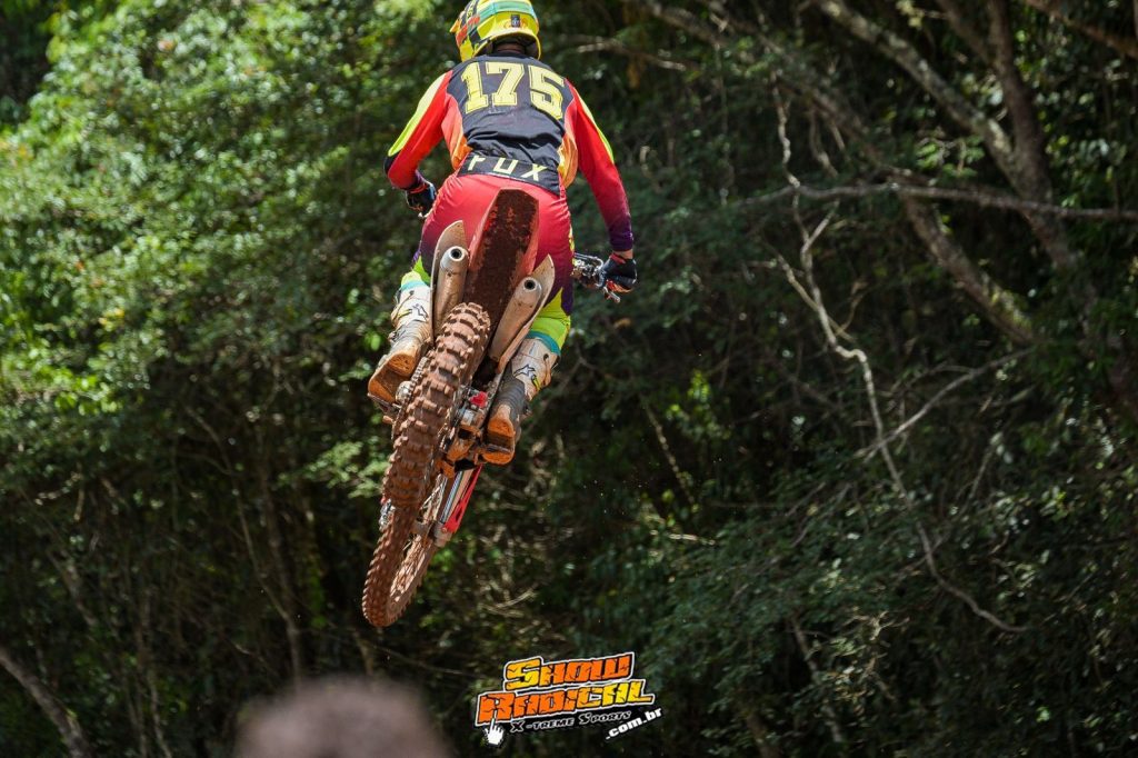 Campeonato Mineiro de Motocross encerra a temporada com boas disputas nesse domingo no Parque Hotel Pimonte