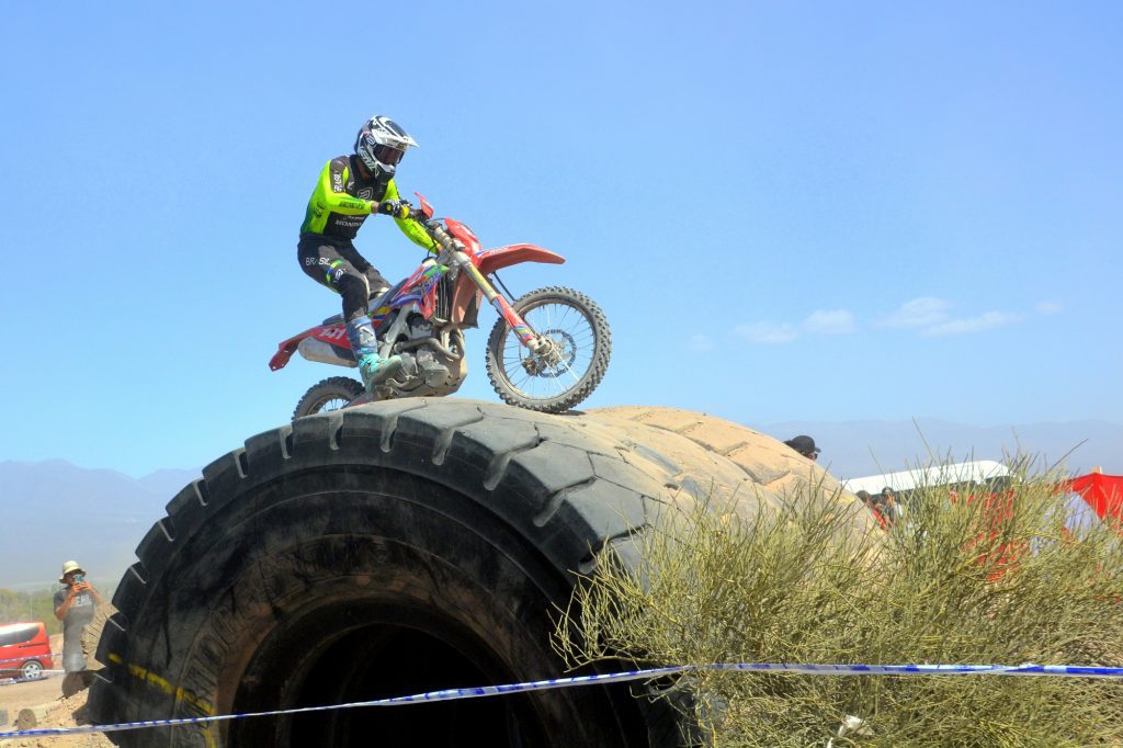 Brasileiros prontos para o &uacute;ltimo dia do International Six Days Enduro 2023