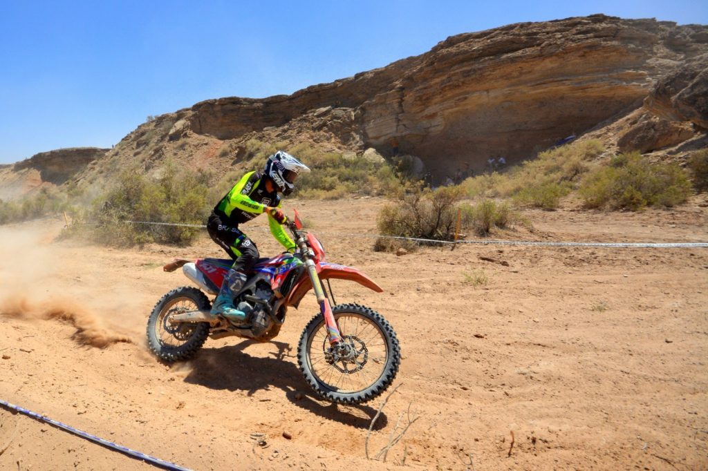 Brasileira avan&ccedil;a para o 3&ordm; lugar na disputa por Sele&ccedil;&otilde;es do International Six Days Enduro 2023
