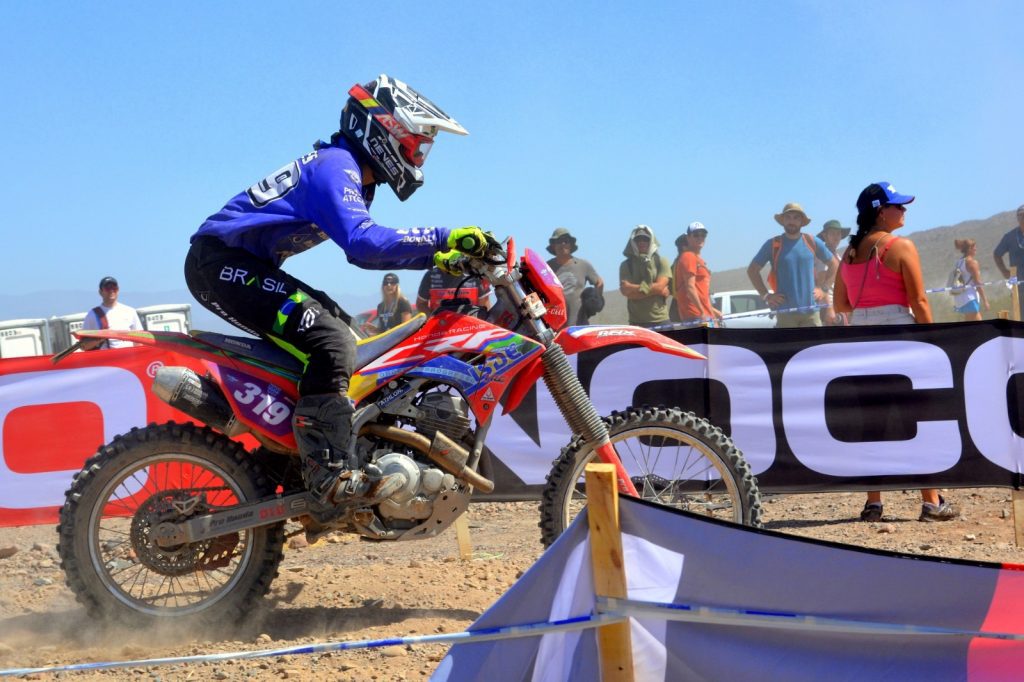 Brasileiros prontos para o &uacute;ltimo dia do International Six Days Enduro 2023