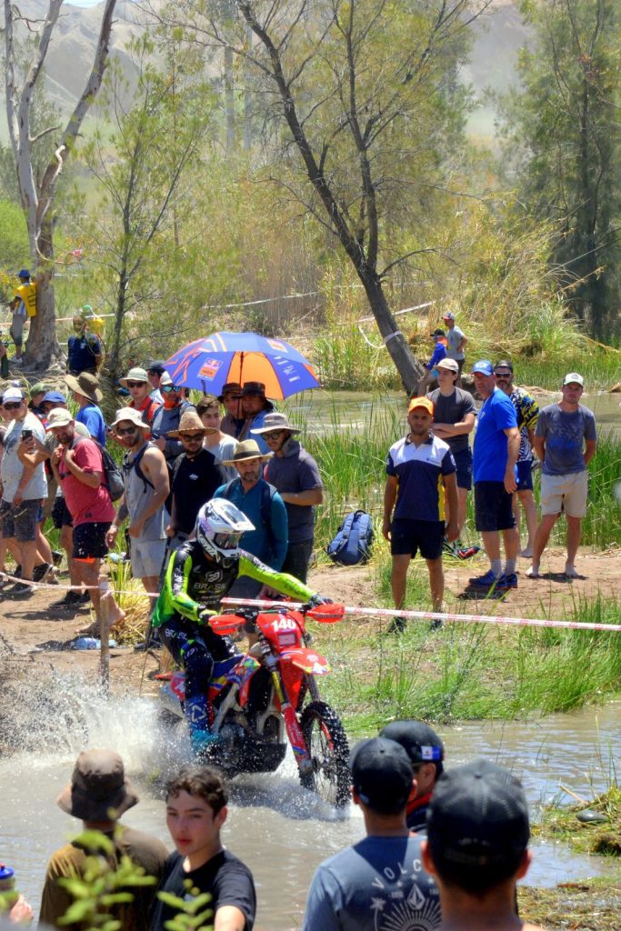 Brasileiros prontos para o &uacute;ltimo dia do International Six Days Enduro 2023