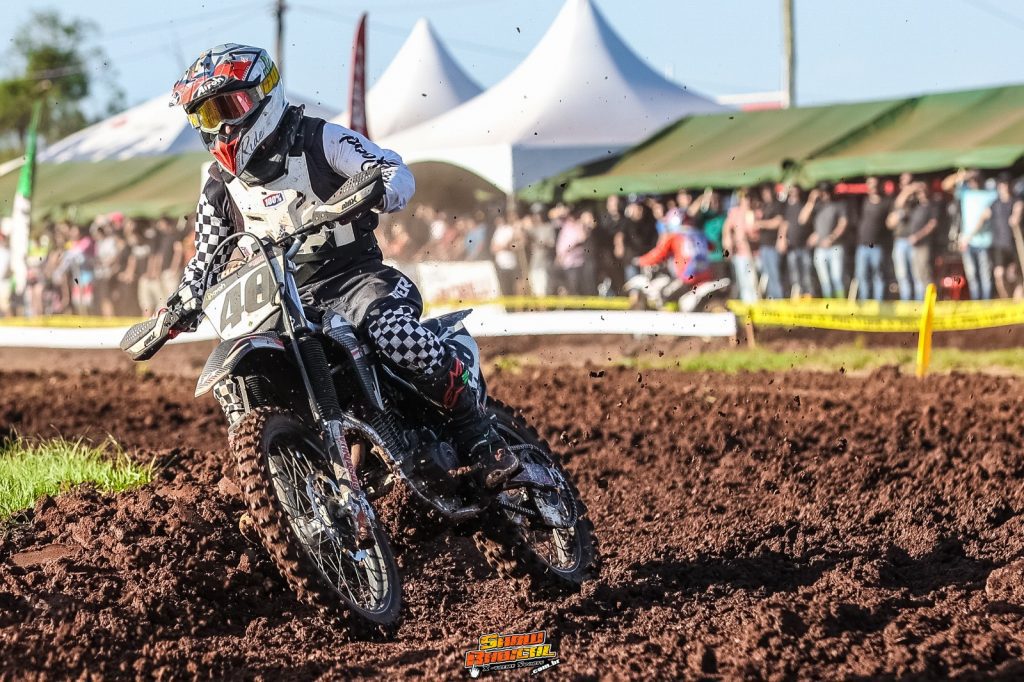 Provas de s&aacute;bado definem os primeiros campe&otilde;es da temporada no Brasileiro de Velocross, em Alegrete/RS