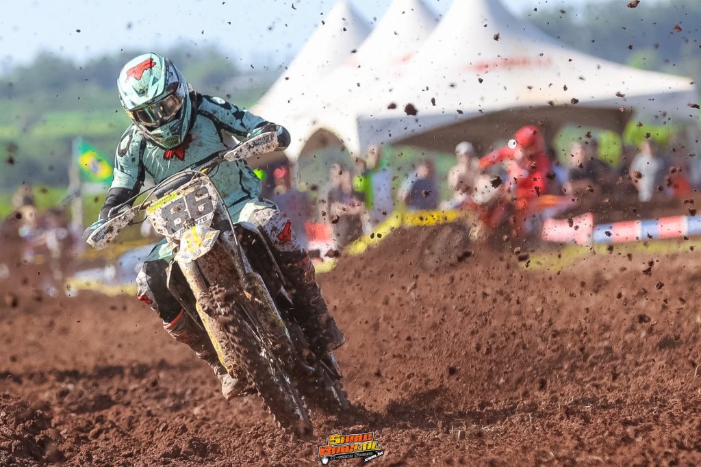 Provas de s&aacute;bado definem os primeiros campe&otilde;es da temporada no Brasileiro de Velocross, em Alegrete/RS