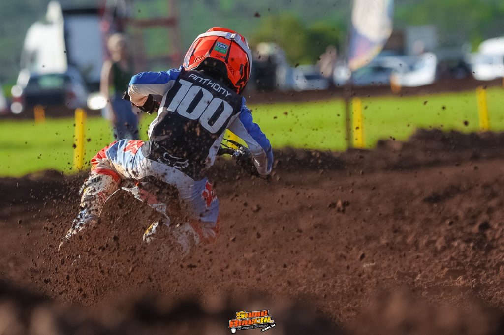Provas de s&aacute;bado definem os primeiros campe&otilde;es da temporada no Brasileiro de Velocross, em Alegrete/RS
