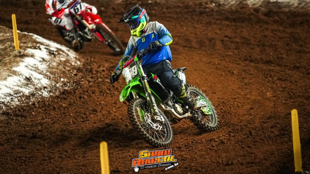 Arena Velocross retorna em grande estilo e presen&ccedil;a dos melhores pilotos do Brasil