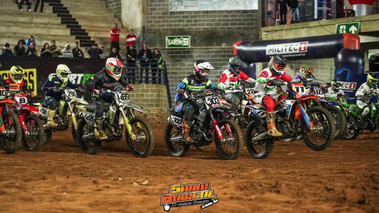 Arena Velocross retorna em grande estilo e presença dos melhores pilotos do Brasil