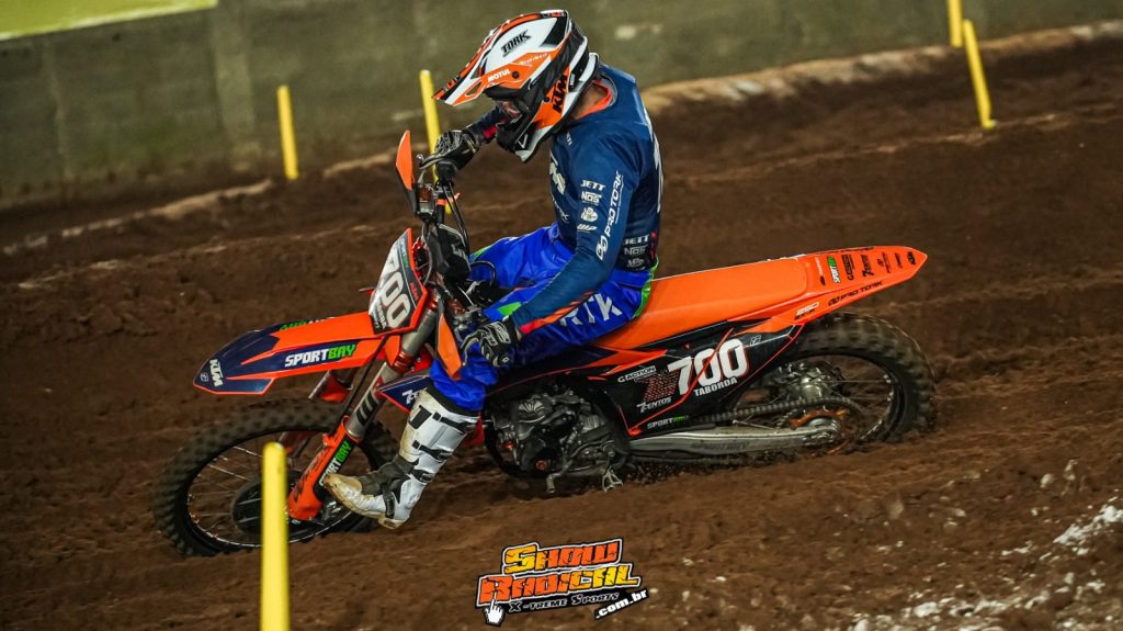 Arena Velocross retorna em grande estilo e presen&ccedil;a dos melhores pilotos do Brasil