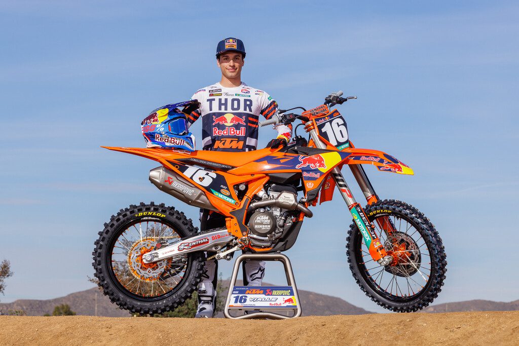 AMA Supercross: Red Bull KTM ter&aacute; o refor&ccedil;o do atual campe&atilde;o, Chase Sexton e a estreia de Julien Beaumer para 2024