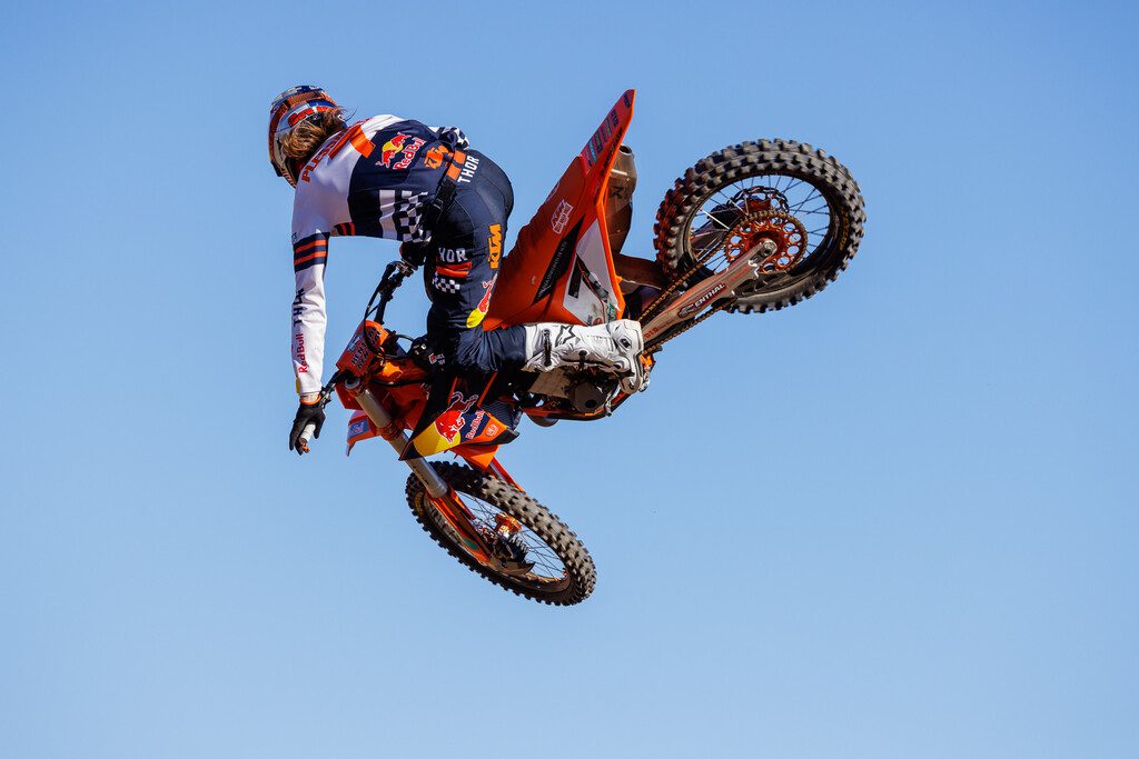 AMA Supercross: Red Bull KTM ter&aacute; o refor&ccedil;o do atual campe&atilde;o, Chase Sexton e a estreia de Julien Beaumer para 2024