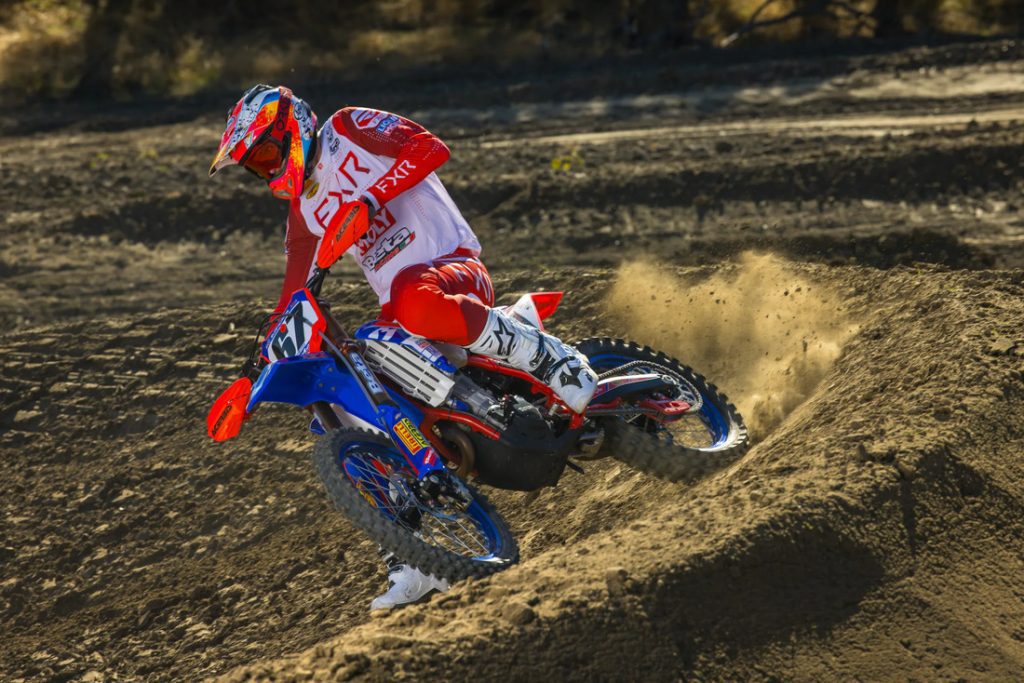 AMA Supercross: Veja o “Photo Shoot” da Liqui Moly Beta Racing, equipe estreante em 2024