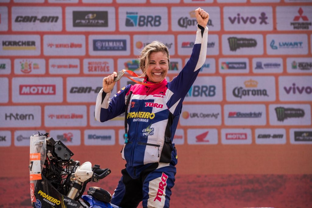 Moara Sacilotti disputa o Latino Americano de Rally, em fevereiro, na Argentina