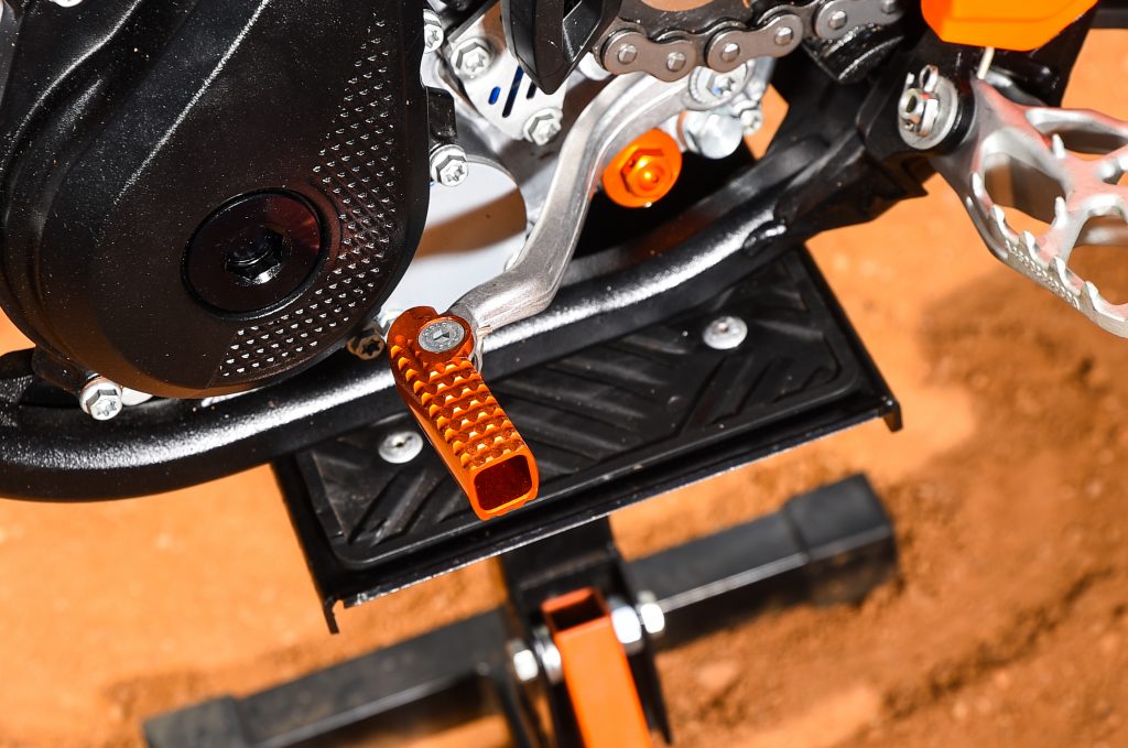 LAN&Ccedil;AMENTO | KTM 450 SX-F Factory Brasil: A melhor das melhores