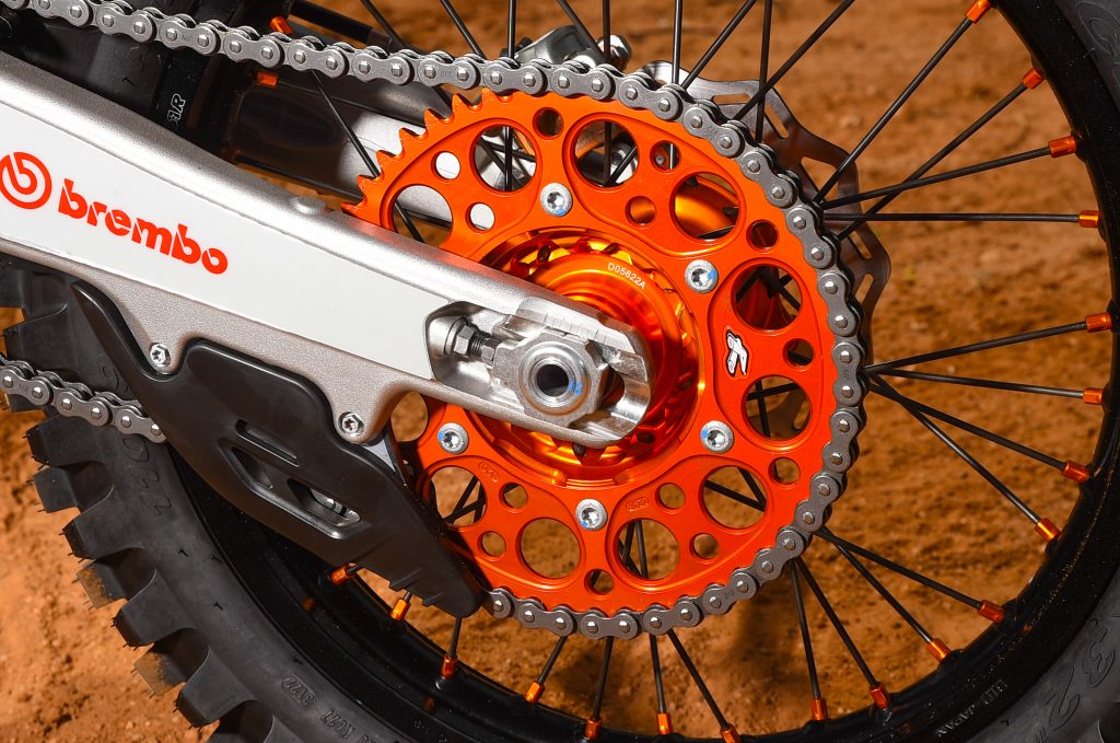 LAN&Ccedil;AMENTO | KTM 450 SX-F Factory Brasil: A melhor das melhores