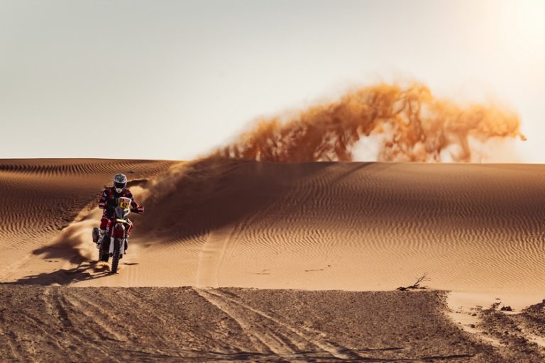 Equipe Monster Energy Honda vence etapa 48 Horas Chrono e lidera o Rally Dakar