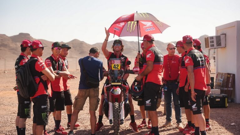 Monster Energy Honda cumpre preparativos finais para o Rally Dakar 2024