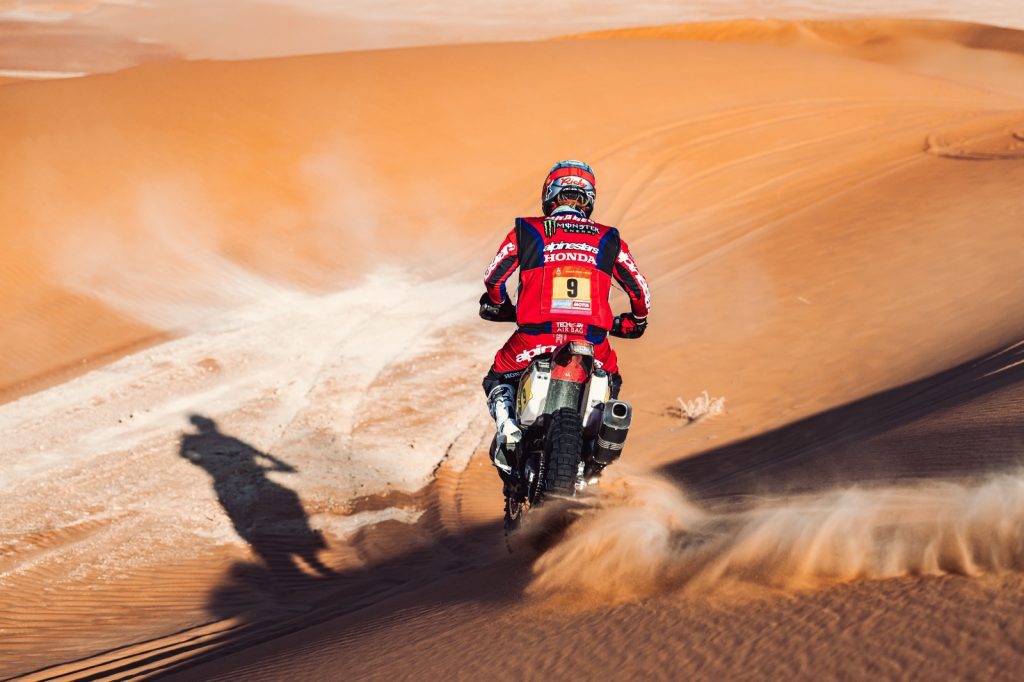 Equipe Monster Energy Honda vence etapa 48 Horas Chrono e lidera o Rally Dakar