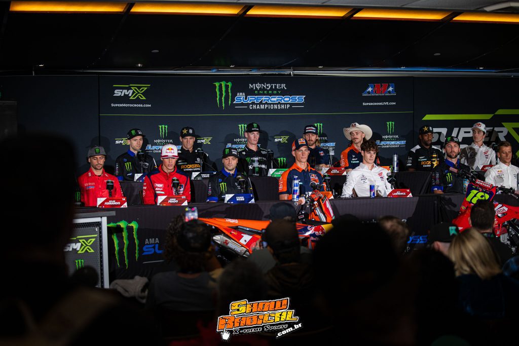 PRESS DAY | AMA Supercross Anaheim 1 abertura da temporada 2024, confira