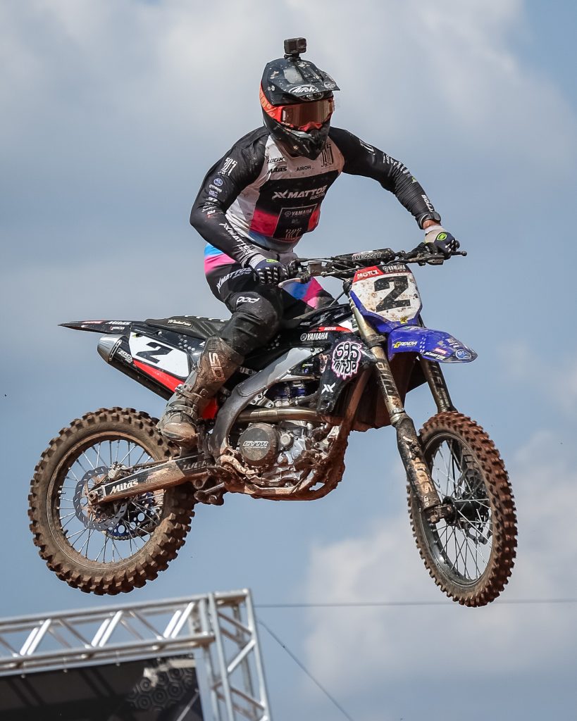 595 bLU cRU Racing coloca tr&ecirc;s pilotos no p&oacute;dio da 1&ordf;&nbsp;etapa do Brasileiro de Motocross&nbsp;