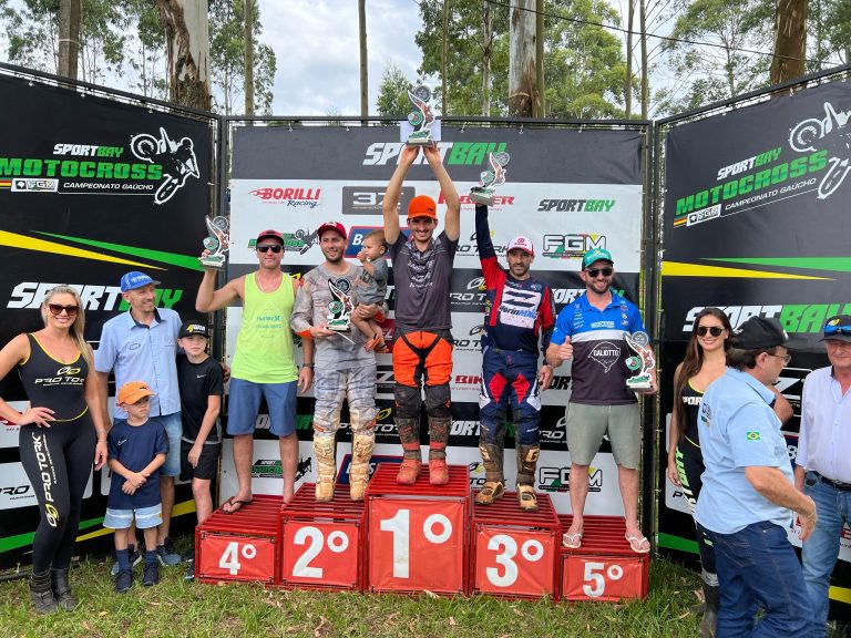 Cássio Anacleto #323 foi o grande destaque da abertura do Gaúcho de MX em Capitão RS