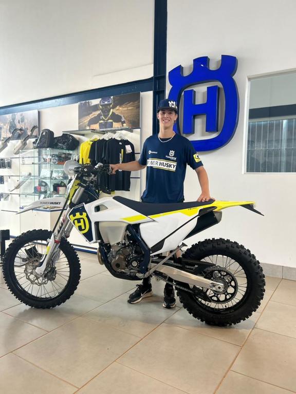 Equipe de Enduro da Husqvarna PowerHusky/ Itaminas tem nova forma&ccedil;&atilde;o para 2024