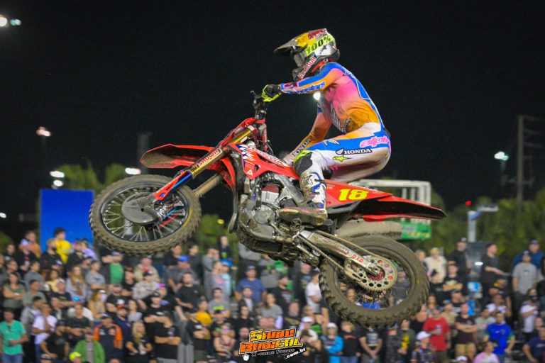 Atualização OFICIAL sobre o acidente de Jett Lawrence! O piloto está fora do AMA MX 2024