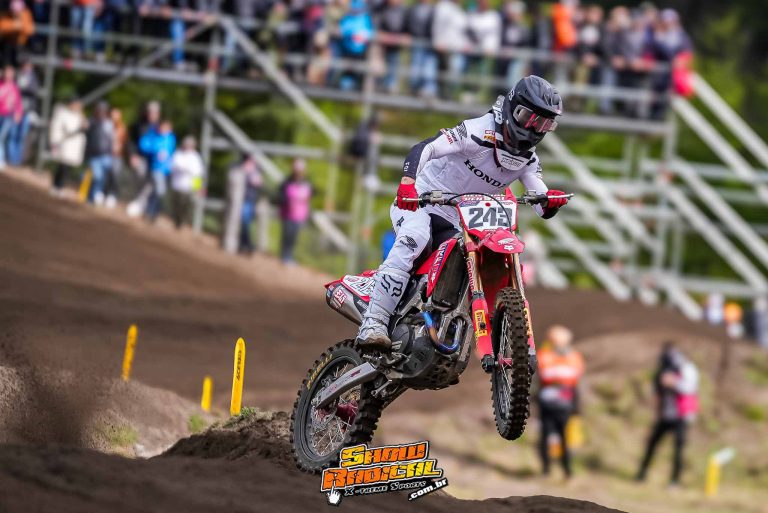 MXGP Argentina | Gajser vence e Fábio Santos é 16º na primeira largada da temporada 2024