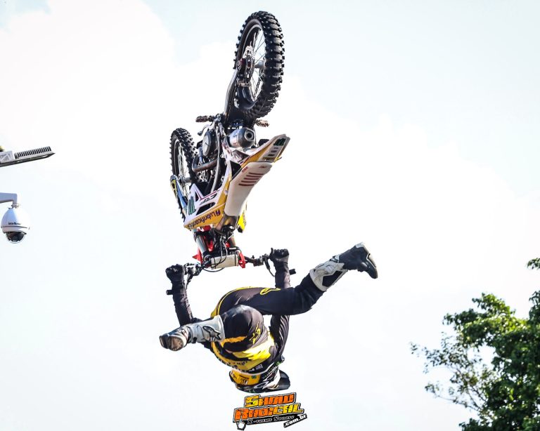 Assista ao Arena Freestyle AO VIVO!