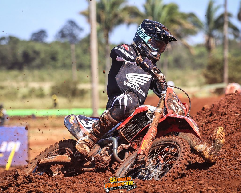 BRMX: Be Tiburcio e Rubini garantem a dobradinha para a Honda Racing, em Campo Grande/MS. Confira os resultados completos e classifica&ccedil;&atilde;o do campeonato.
