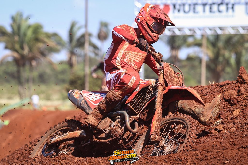 BRMX: Be Tiburcio e Rubini garantem a dobradinha para a Honda Racing, em Campo Grande/MS. Confira os resultados completos e classifica&ccedil;&atilde;o do campeonato.