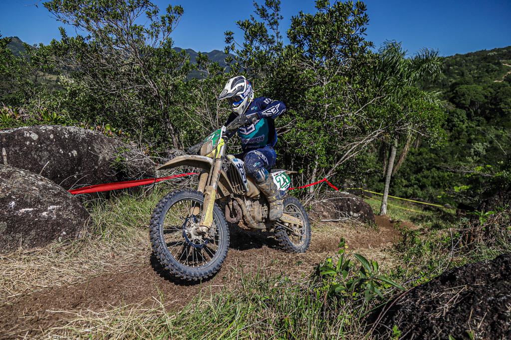 Husqvarna PowerHusky/Itaminas encara a 3&ordf; rodada do Brasileiro de Enduro no Esp&iacute;rito Santo