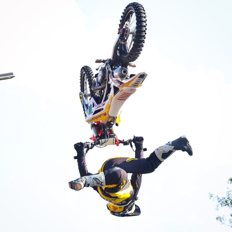 Multicampeão Fred Kyrilos embarca rumo a Argentina para mais uma edição do Monster Winter Jam, em Bariloche