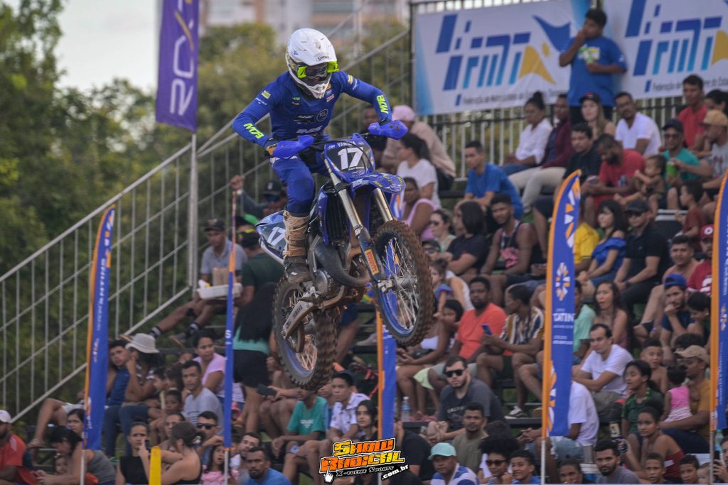 Disputas eletrizantes marcam o primeiro dia de provas na 4&ordf; etapa do BRMX, em Palmas/TO