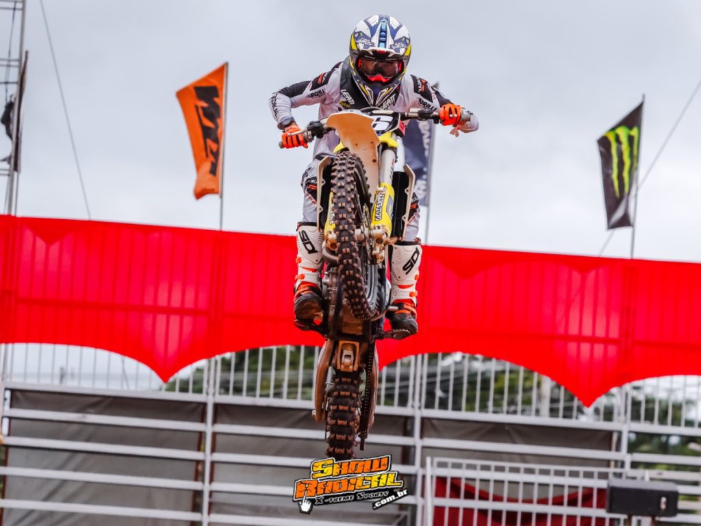 CMX Latam comenta sobre a estreia positiva no Arena Cross