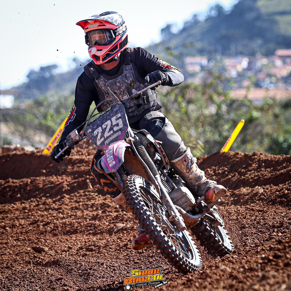 Pela primeira vez em Maria da F&eacute;/MG, Copa Sul Minas de Velocross &eacute; marcada por gates cheios e numeroso p&uacute;blico