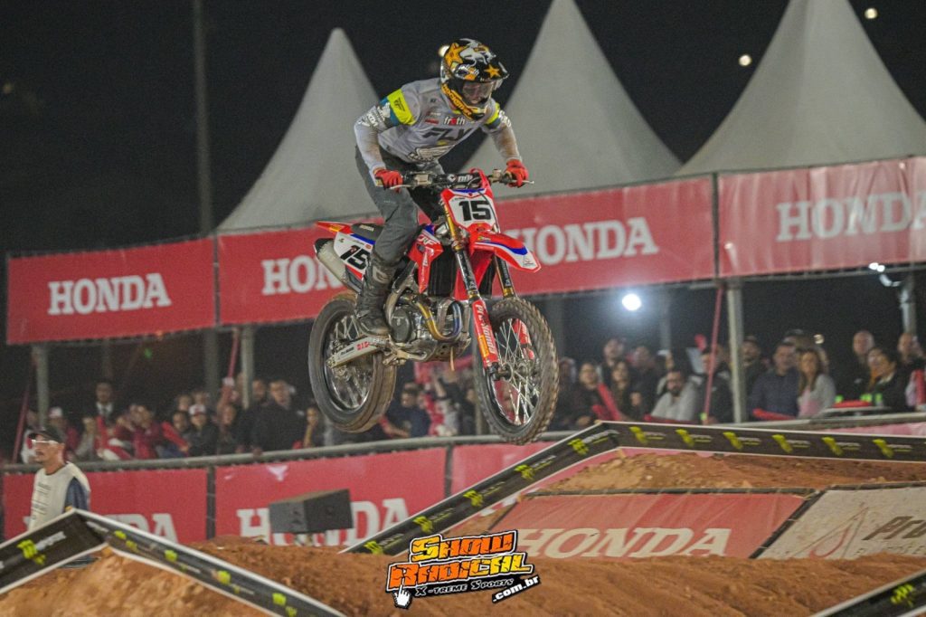 &ldquo;Fala Roots&rdquo;: Tudo o que rolou na 2&ordf; etapa do Arena Cross, pelos olhares da Roots MX